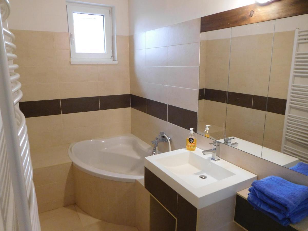 Apartman Hf Liberec Ngoại thất bức ảnh